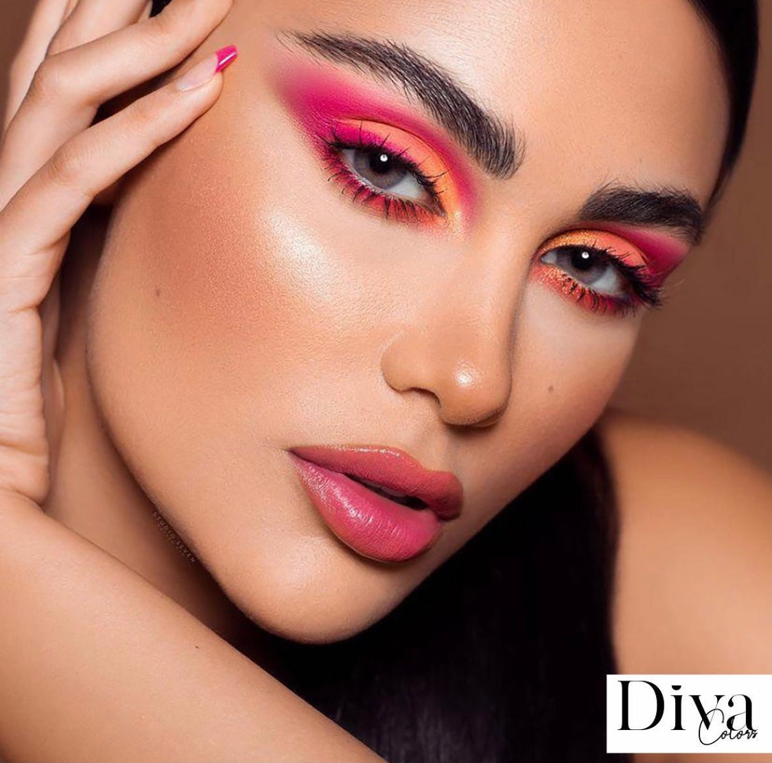 Diva Gris @ ديفا - جريس